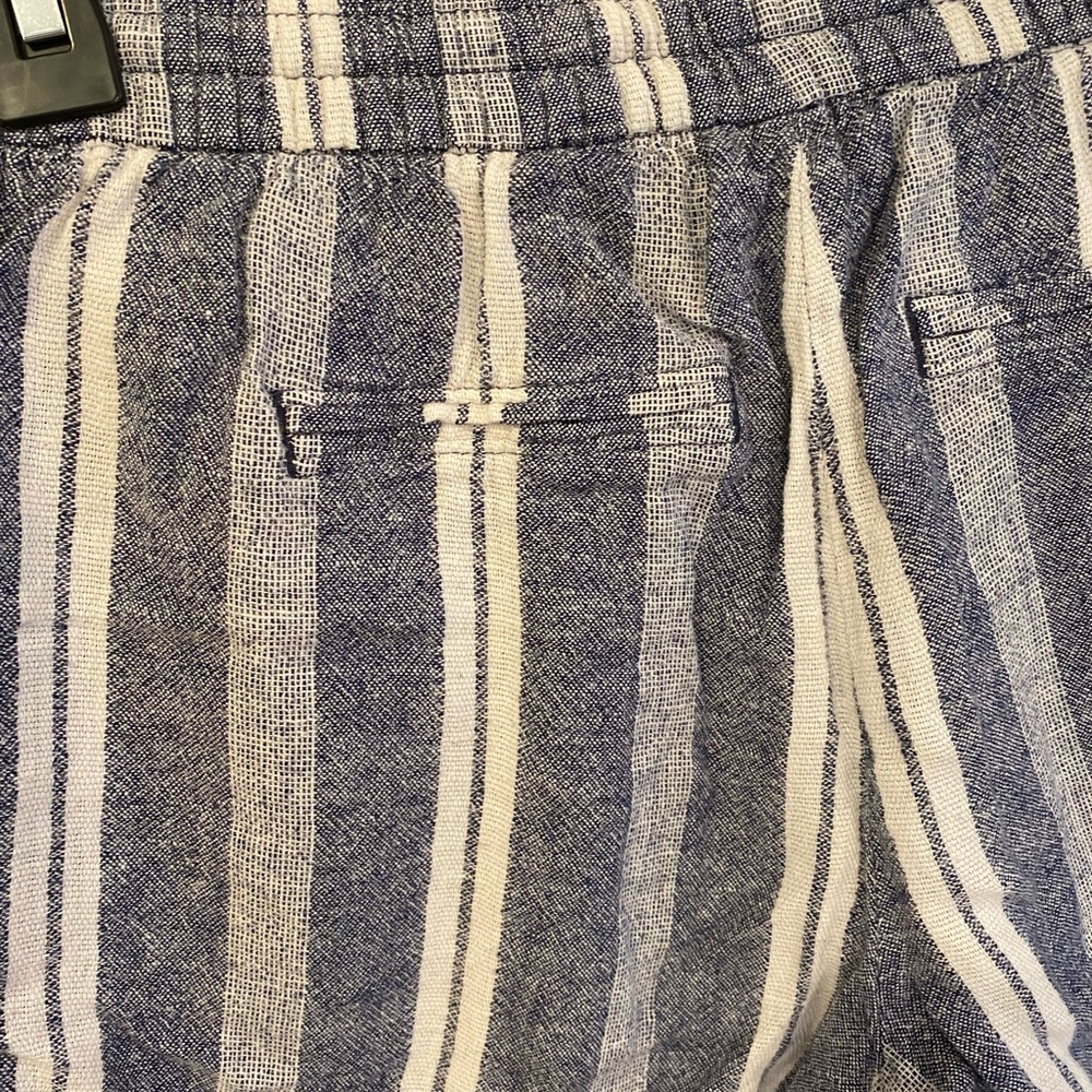 Shorts - Picture 5 of 5